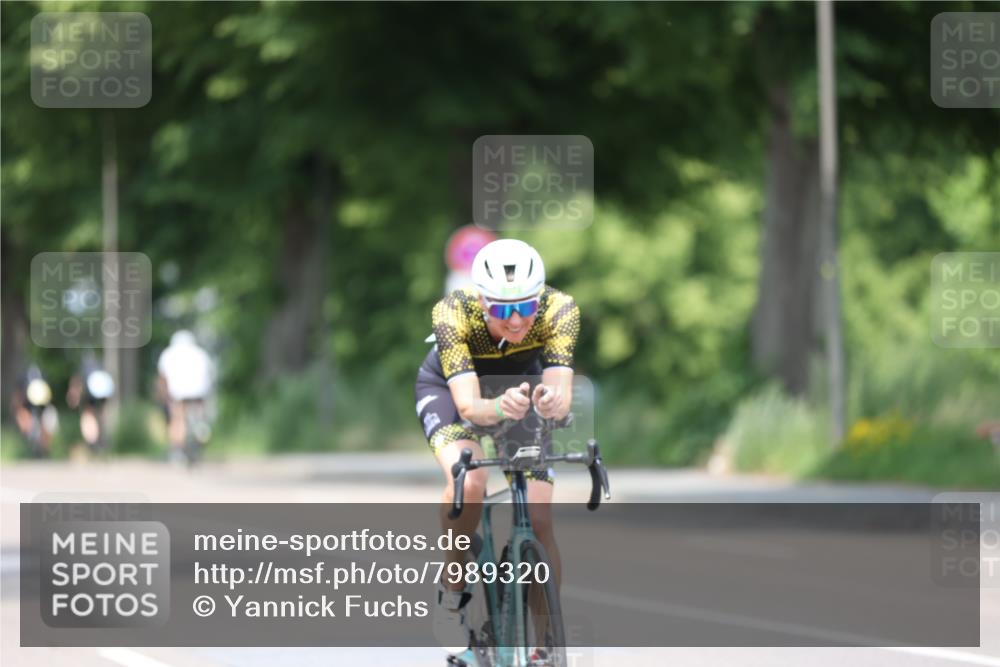 15.06.2025 - 7 Türme Triathlon Yannick Fuchs http://msf.ph/oto/7989320 15.06.2025 13:01:26 Radfahren 441, 564, 582, 596, 786, 793, 910, 915, 1064, 1087, 1136 meine-sportfotos.de