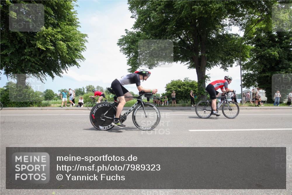 15.06.2025 - 7 Türme Triathlon Yannick Fuchs http://msf.ph/oto/7989323 15.06.2025 13:02:00 Radfahren 353, 453, 456, 644, 853, 1074, 1114 meine-sportfotos.de