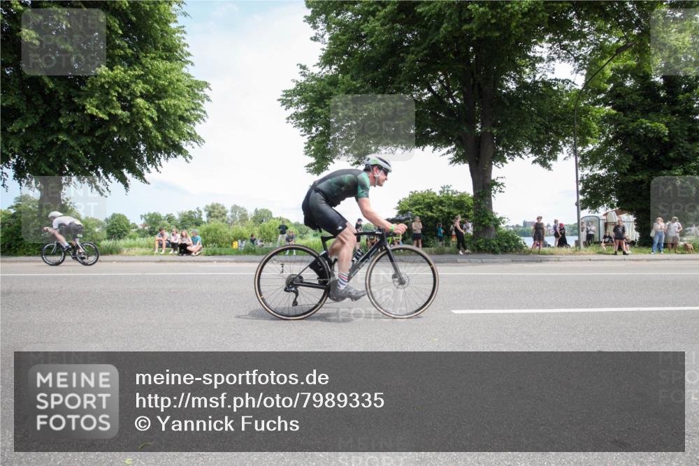 15.06.2025 - 7 Türme Triathlon Yannick Fuchs http://msf.ph/oto/7989335 15.06.2025 13:02:19 Radfahren 234, 270, 398, 667, 1047, 1143, 1162 meine-sportfotos.de