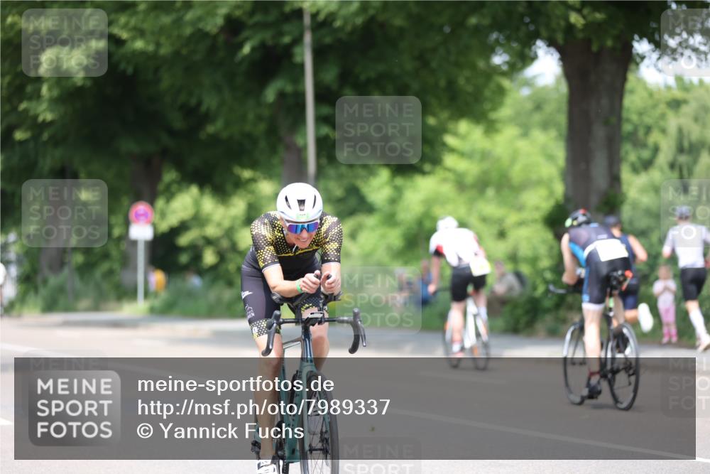 15.06.2025 - 7 Türme Triathlon Yannick Fuchs http://msf.ph/oto/7989337 15.06.2025 13:01:27 Radfahren 441, 564, 573, 596, 786, 793, 910, 915, 988, 1064, 1087, 1136 meine-sportfotos.de