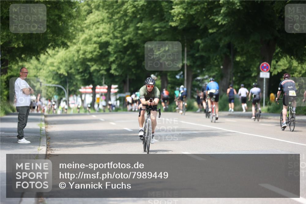 15.06.2025 - 7 Türme Triathlon Yannick Fuchs http://msf.ph/oto/7989449 15.06.2025 13:01:39 Radfahren 264, 393, 621, 877, 1142, 1144, 1146, 1193 meine-sportfotos.de