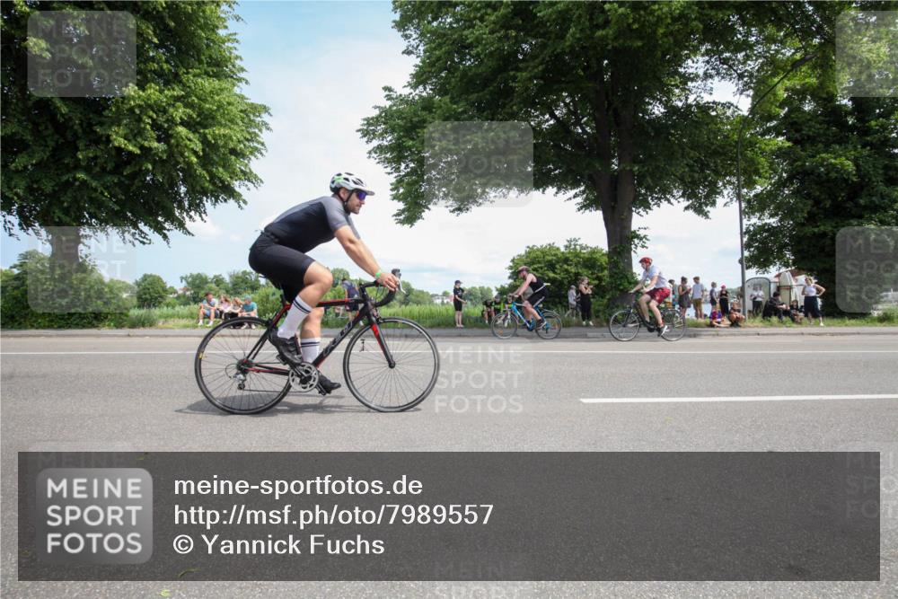 15.06.2025 - 7 Türme Triathlon Yannick Fuchs http://msf.ph/oto/7989557 15.06.2025 13:04:59 Radfahren 474, 1082 meine-sportfotos.de