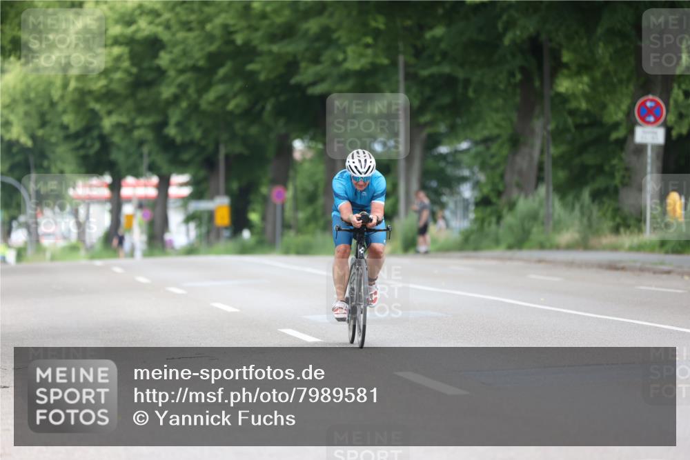 15.06.2025 - 7 Türme Triathlon Yannick Fuchs http://msf.ph/oto/7989581 15.06.2025 11:49:22 Radfahren  meine-sportfotos.de