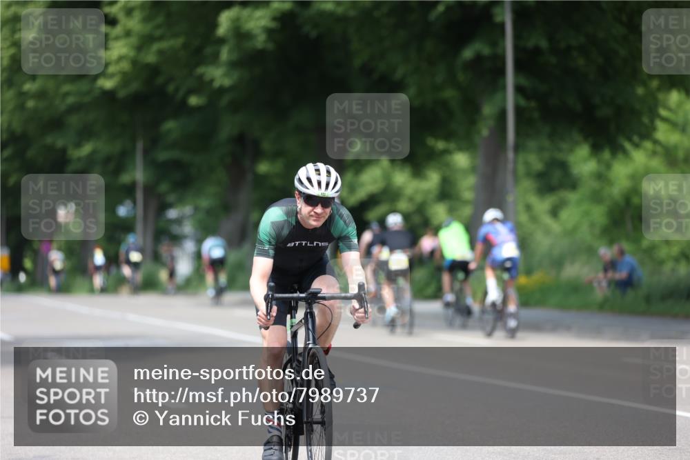 15.06.2025 - 7 Türme Triathlon Yannick Fuchs http://msf.ph/oto/7989737 15.06.2025 13:02:19 Radfahren 234, 398, 667, 1047, 1162 meine-sportfotos.de