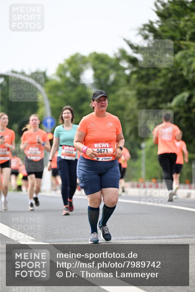 15.06.2025 - REWE Women's Run Dr. Thomas Lammeyer http://msf.ph/oto/7989742 15.06.2025 10:49:31 Laufen 5671 meine-sportfotos.de