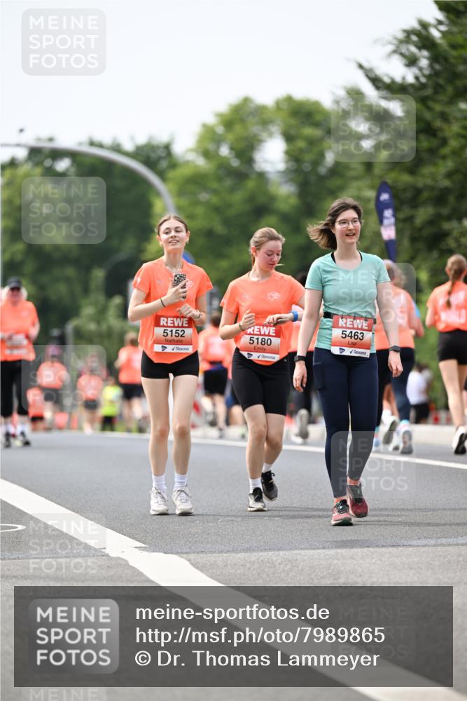 15.06.2025 - REWE Women's Run Dr. Thomas Lammeyer http://msf.ph/oto/7989865 15.06.2025 10:49:34 Laufen 5152, 5180, 5463 meine-sportfotos.de
