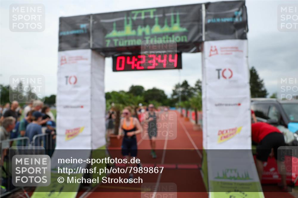 15.06.2025 - 7 Türme Triathlon Michael Strokosch http://msf.ph/oto/7989867 15.06.2025 14:23:44 Ziel 622, 632, 711, 905, 1179 meine-sportfotos.de