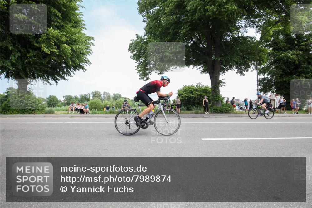 15.06.2025 - 7 Türme Triathlon Yannick Fuchs http://msf.ph/oto/7989874 15.06.2025 13:08:42 Radfahren 329, 643 meine-sportfotos.de