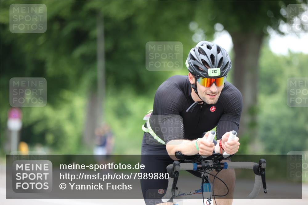 15.06.2025 - 7 Türme Triathlon Yannick Fuchs http://msf.ph/oto/7989880 15.06.2025 11:51:33 Radfahren 272, 327 meine-sportfotos.de