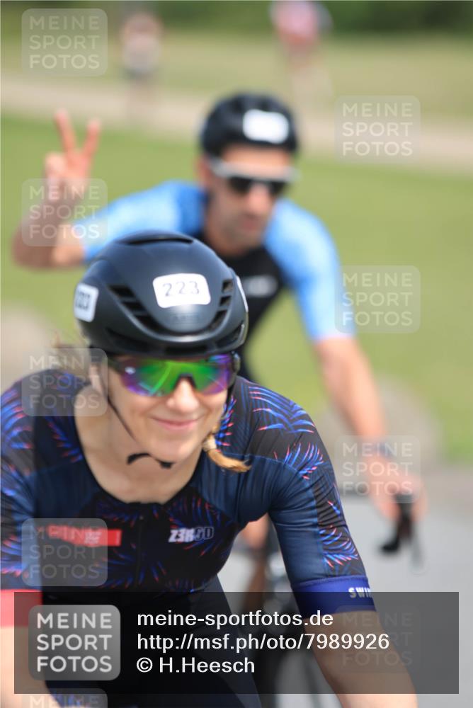 21.06.2025 - 27. Vierlanden-Triathlon H.Heesch http://msf.ph/oto/7989926 15.06.2025 11:48:33 Radfahren 223, 781, 816 meine-sportfotos.de