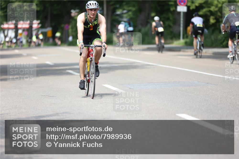 15.06.2025 - 7 Türme Triathlon Yannick Fuchs http://msf.ph/oto/7989936 15.06.2025 13:02:36 Radfahren 196, 271, 376, 525, 641, 717, 736, 1095 meine-sportfotos.de