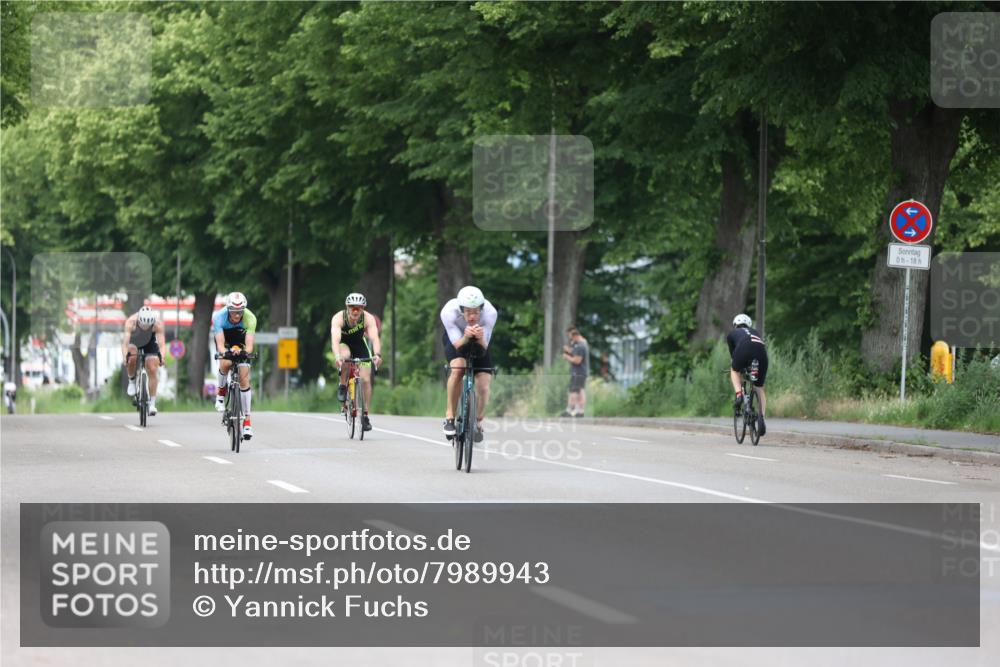 15.06.2025 - 7 Türme Triathlon Yannick Fuchs http://msf.ph/oto/7989943 15.06.2025 11:51:46 Radfahren 252, 271, 316, 325 meine-sportfotos.de
