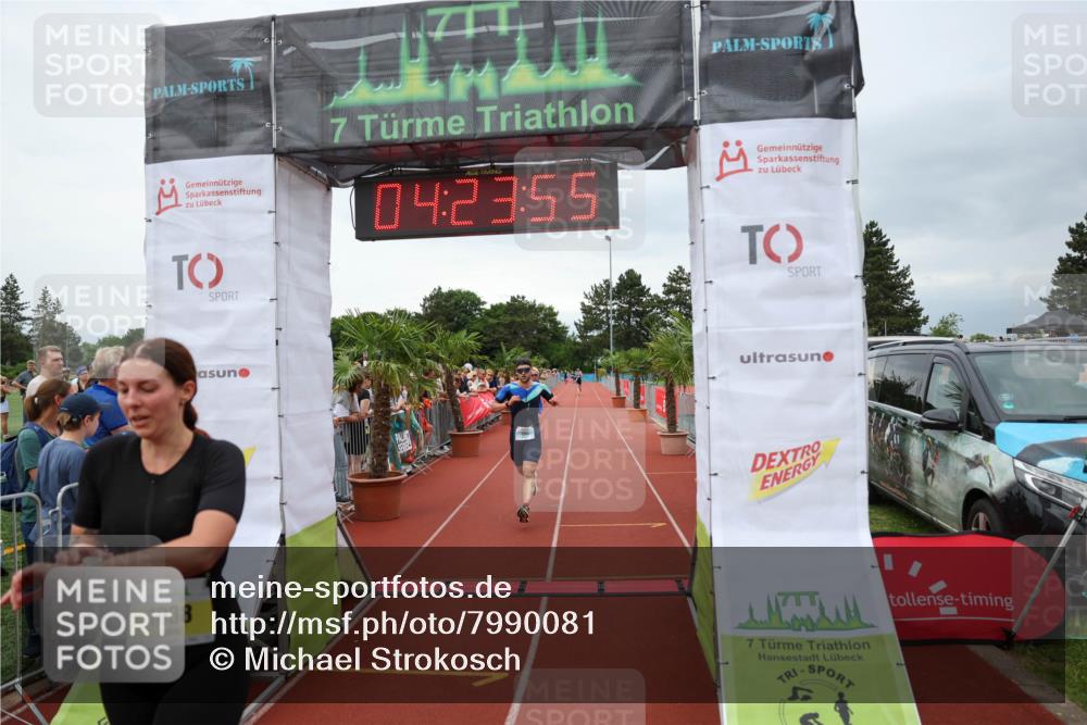 15.06.2025 - 7 Türme Triathlon Michael Strokosch http://msf.ph/oto/7990081 15.06.2025 14:23:55 Ziel 595, 823, 861, 1038 meine-sportfotos.de