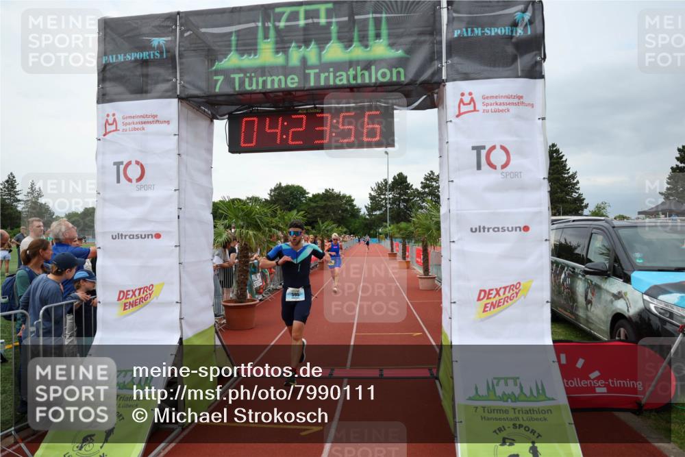 15.06.2025 - 7 Türme Triathlon Michael Strokosch http://msf.ph/oto/7990111 15.06.2025 14:23:55 Ziel 595, 823, 861, 1038 meine-sportfotos.de