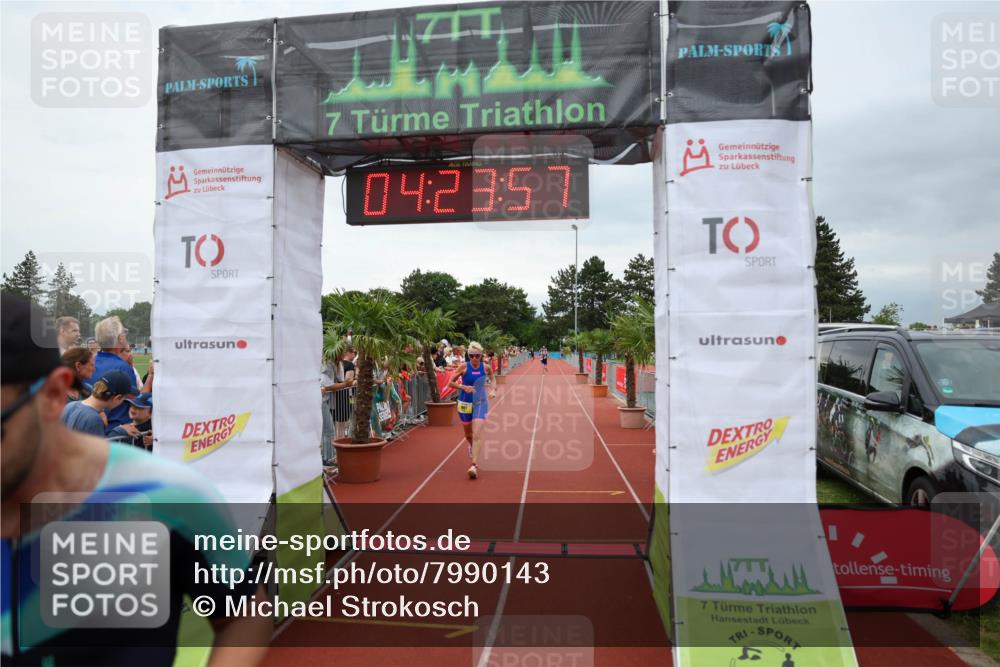 15.06.2025 - 7 Türme Triathlon Michael Strokosch http://msf.ph/oto/7990143 15.06.2025 14:23:57 Ziel 595, 823, 861, 1038 meine-sportfotos.de
