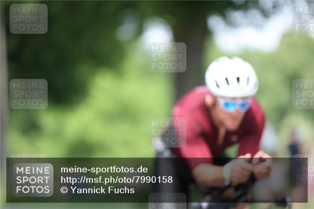 15.06.2025 - 7 Türme Triathlon Yannick Fuchs http://msf.ph/oto/7990158 15.06.2025 13:03:37 Radfahren 334, 469, 516, 587, 1103 meine-sportfotos.de