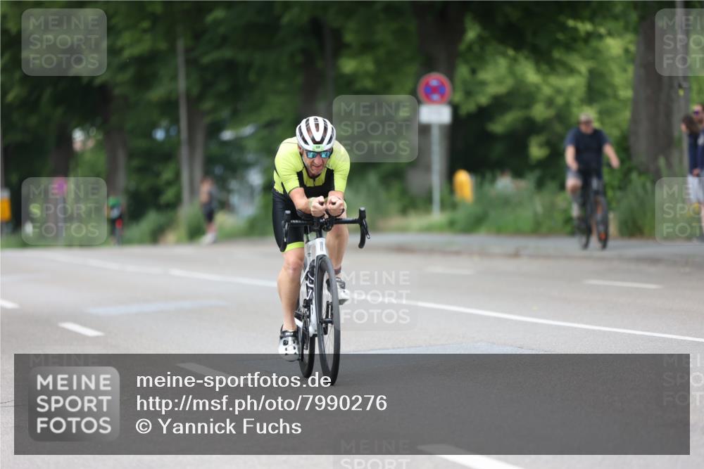 15.06.2025 - 7 Türme Triathlon Yannick Fuchs http://msf.ph/oto/7990276 15.06.2025 11:52:37 Radfahren 339 meine-sportfotos.de