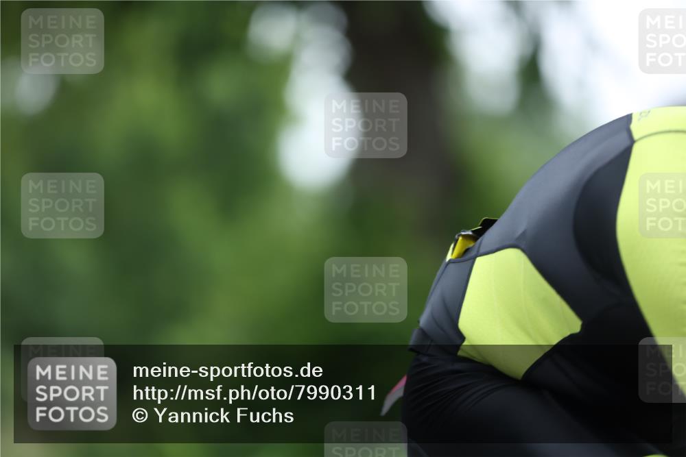 15.06.2025 - 7 Türme Triathlon Yannick Fuchs http://msf.ph/oto/7990311 15.06.2025 11:52:38 Radfahren 339 meine-sportfotos.de