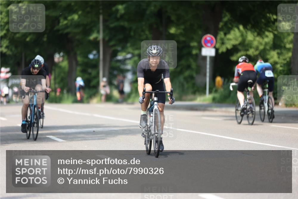 15.06.2025 - 7 Türme Triathlon Yannick Fuchs http://msf.ph/oto/7990326 15.06.2025 13:03:43 Radfahren 218, 516, 587, 619, 1103 meine-sportfotos.de