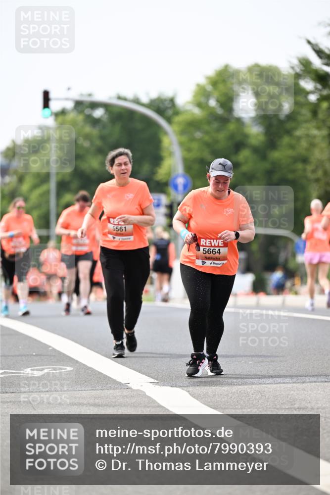 15.06.2025 - REWE Women's Run Dr. Thomas Lammeyer http://msf.ph/oto/7990393 15.06.2025 10:49:55 Laufen 5561, 5664 meine-sportfotos.de