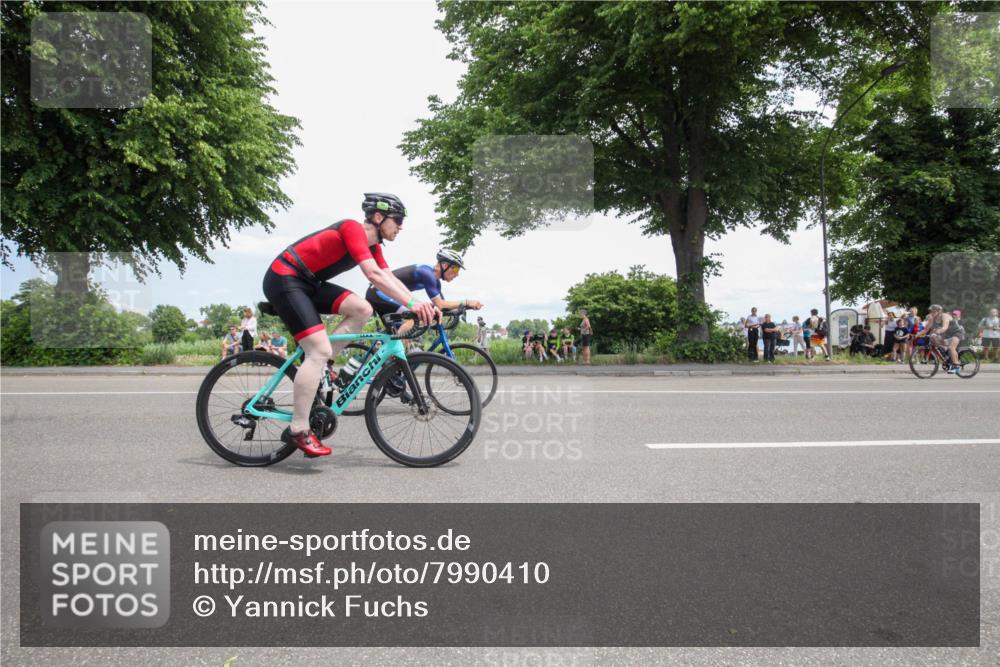 15.06.2025 - 7 Türme Triathlon Yannick Fuchs http://msf.ph/oto/7990410 15.06.2025 13:14:05 Radfahren 213, 258, 263, 418, 439, 459, 501, 722, 761, 809, 1026, 1184 meine-sportfotos.de