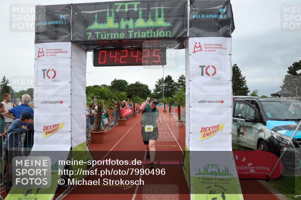 15.06.2025 - 7 Türme Triathlon Michael Strokosch http://msf.ph/oto/7990496 15.06.2025 14:24:25 Ziel 198, 436, 1002, 1012 meine-sportfotos.de