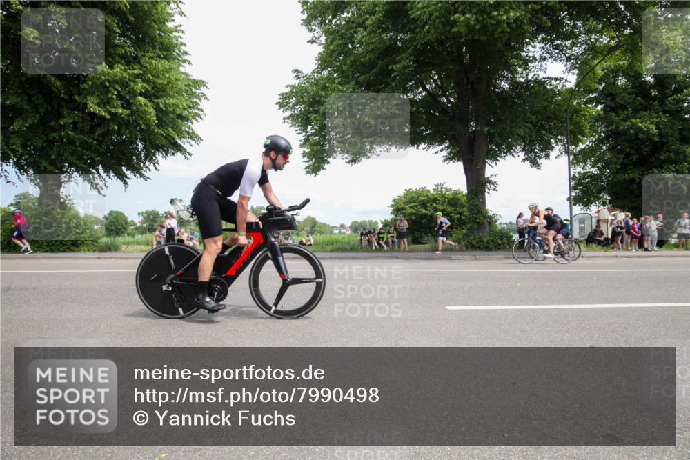 15.06.2025 - 7 Türme Triathlon Yannick Fuchs http://msf.ph/oto/7990498 15.06.2025 13:14:31 Radfahren 201, 897, 918, 933, 1159, 1174 meine-sportfotos.de