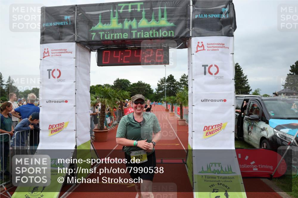 15.06.2025 - 7 Türme Triathlon Michael Strokosch http://msf.ph/oto/7990538 15.06.2025 14:24:25 Ziel 198, 436, 1002, 1012 meine-sportfotos.de