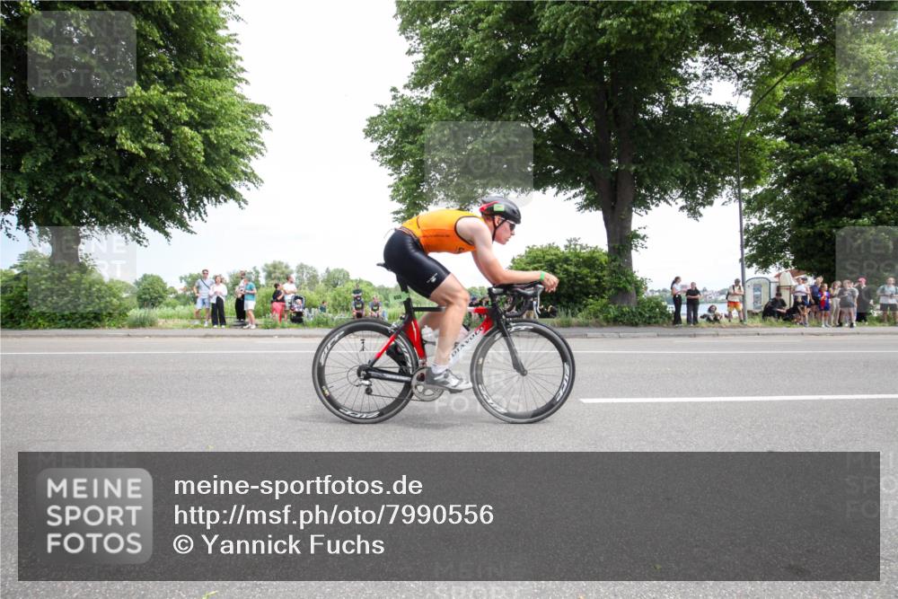 15.06.2025 - 7 Türme Triathlon Yannick Fuchs http://msf.ph/oto/7990556 15.06.2025 13:15:39 Radfahren 655, 712, 876, 891, 906, 968, 976, 997, 1051, 1109 meine-sportfotos.de