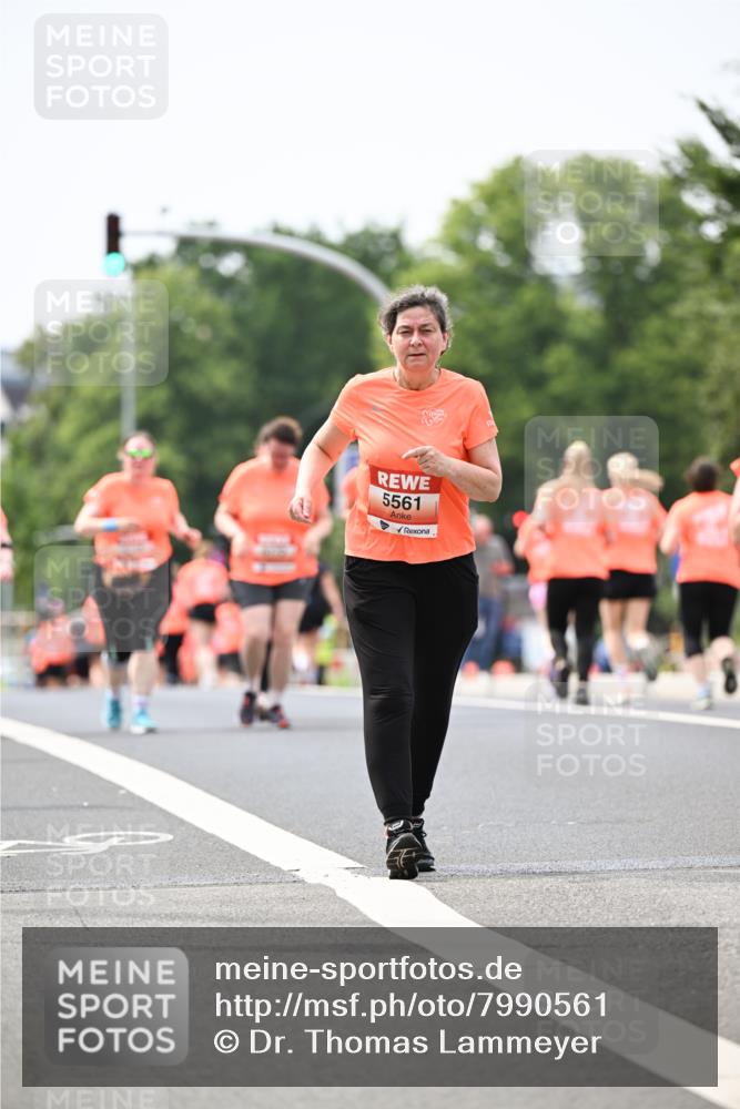 15.06.2025 - REWE Women's Run Dr. Thomas Lammeyer http://msf.ph/oto/7990561 15.06.2025 10:49:57 Laufen 5561 meine-sportfotos.de