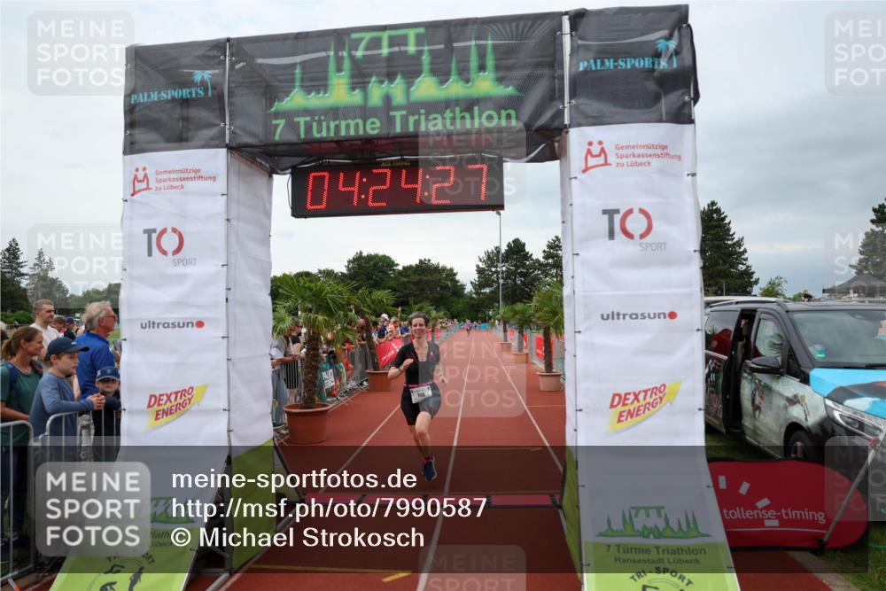 15.06.2025 - 7 Türme Triathlon Michael Strokosch http://msf.ph/oto/7990587 15.06.2025 14:24:27 Ziel 198, 436, 1002, 1012 meine-sportfotos.de