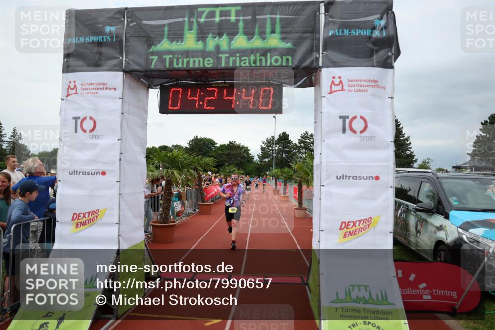 15.06.2025 - 7 Türme Triathlon Michael Strokosch http://msf.ph/oto/7990657 15.06.2025 14:24:40 Ziel 764, 1080 meine-sportfotos.de