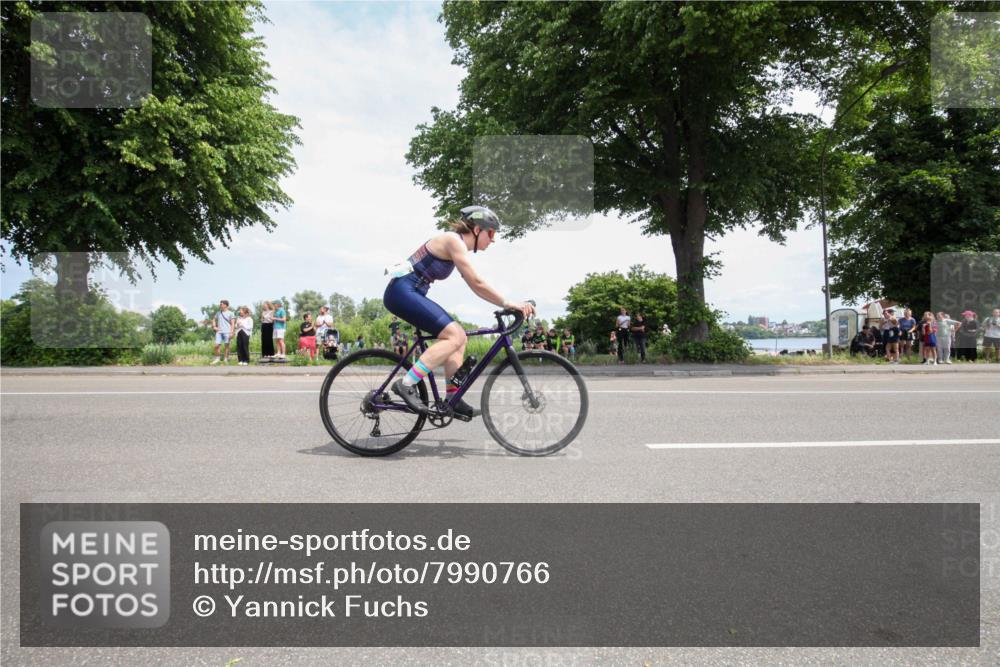15.06.2025 - 7 Türme Triathlon Yannick Fuchs http://msf.ph/oto/7990766 15.06.2025 13:17:48 Radfahren 326, 584, 645, 796 meine-sportfotos.de