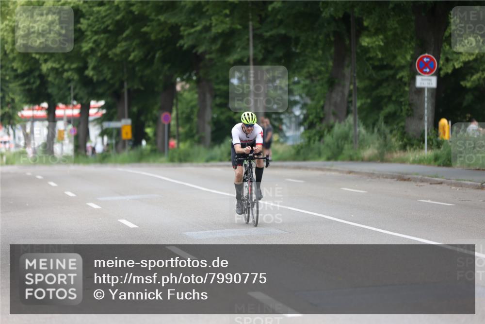 15.06.2025 - 7 Türme Triathlon Yannick Fuchs http://msf.ph/oto/7990775 15.06.2025 11:55:45 Radfahren 320 meine-sportfotos.de