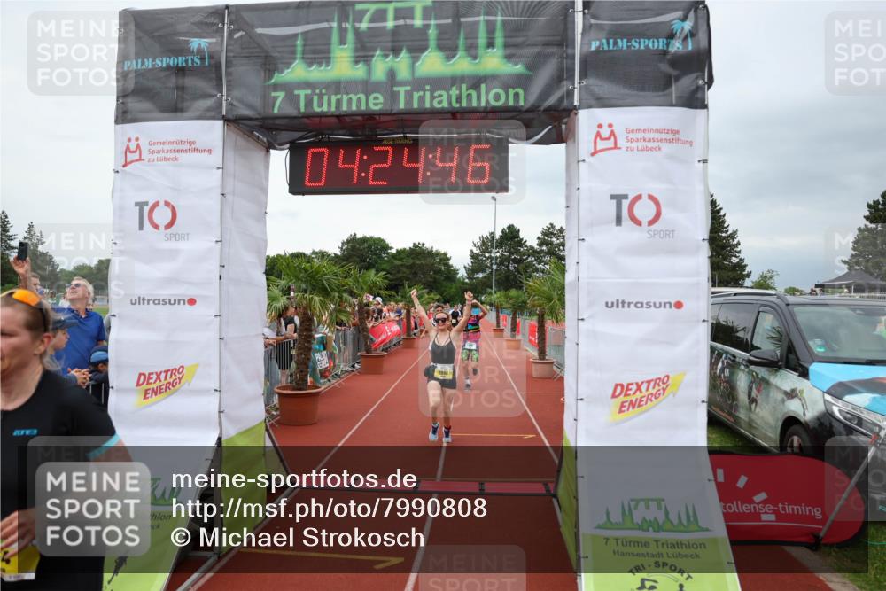 15.06.2025 - 7 Türme Triathlon Michael Strokosch http://msf.ph/oto/7990808 15.06.2025 14:24:46 Ziel 575, 764, 1021, 1046, 1080 meine-sportfotos.de
