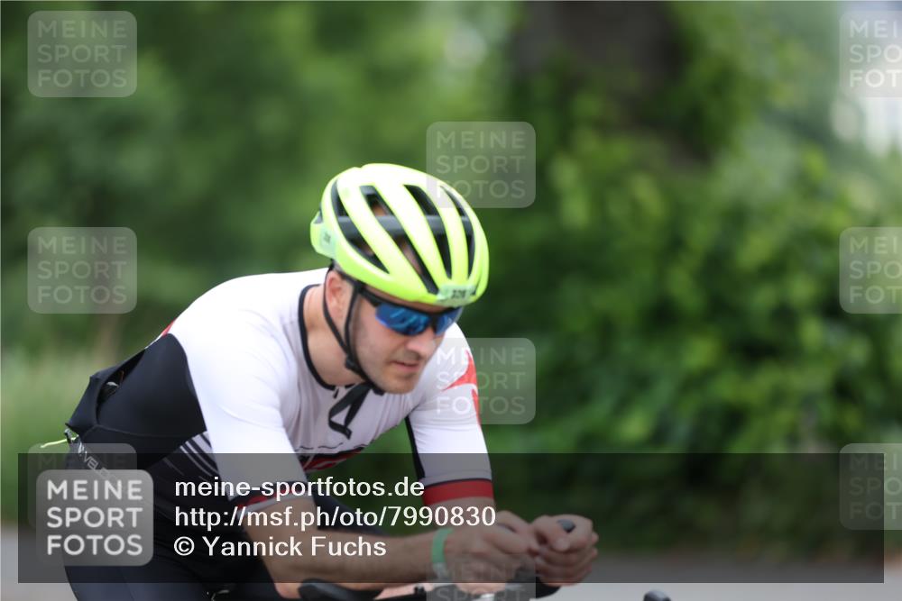 15.06.2025 - 7 Türme Triathlon Yannick Fuchs http://msf.ph/oto/7990830 15.06.2025 11:55:48 Radfahren 320 meine-sportfotos.de