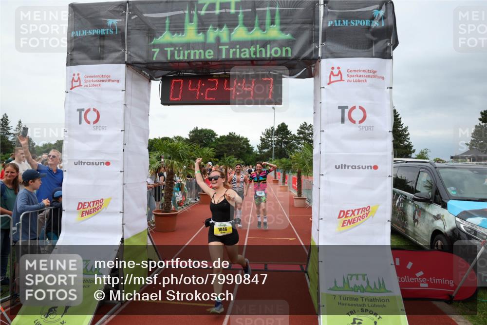 15.06.2025 - 7 Türme Triathlon Michael Strokosch http://msf.ph/oto/7990847 15.06.2025 14:24:46 Ziel 575, 764, 1021, 1046, 1080 meine-sportfotos.de