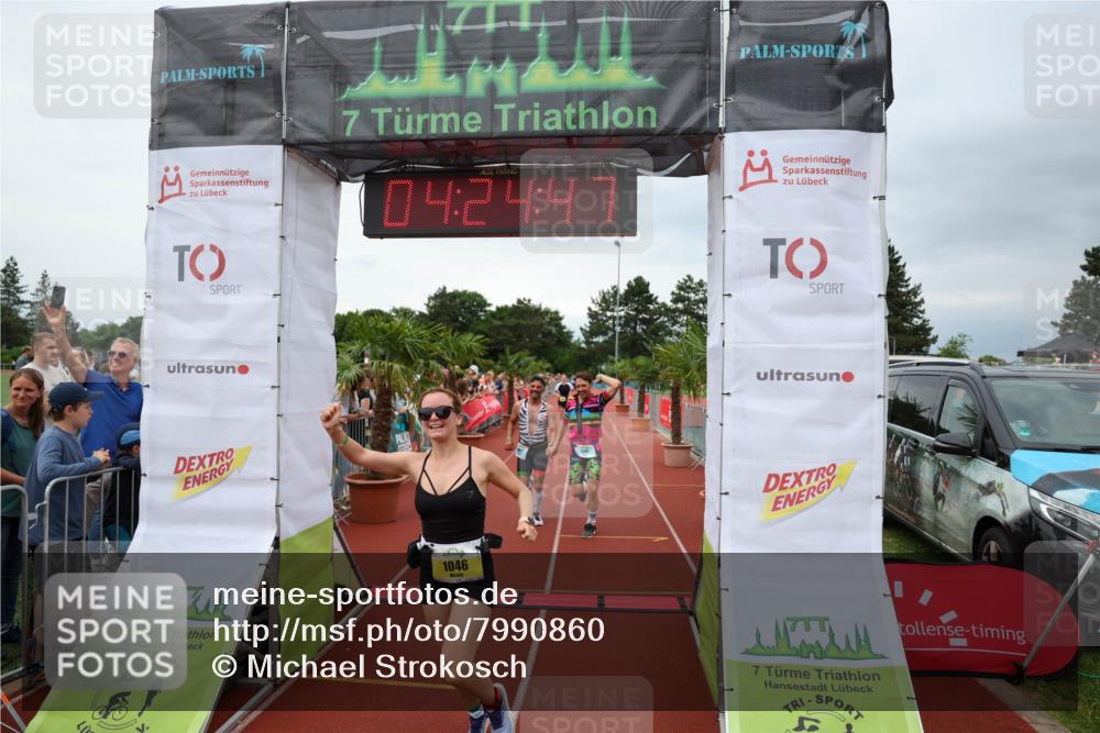 15.06.2025 - 7 Türme Triathlon Michael Strokosch http://msf.ph/oto/7990860 15.06.2025 14:24:47 Ziel 575, 764, 1021, 1046, 1080 meine-sportfotos.de