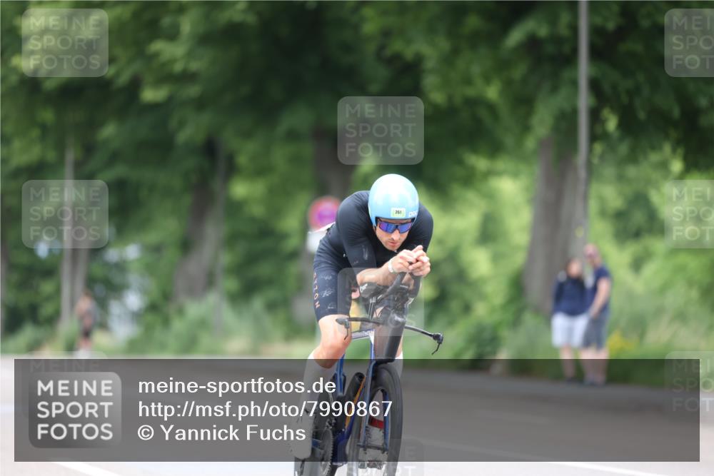 15.06.2025 - 7 Türme Triathlon Yannick Fuchs http://msf.ph/oto/7990867 15.06.2025 11:56:06 Radfahren  meine-sportfotos.de