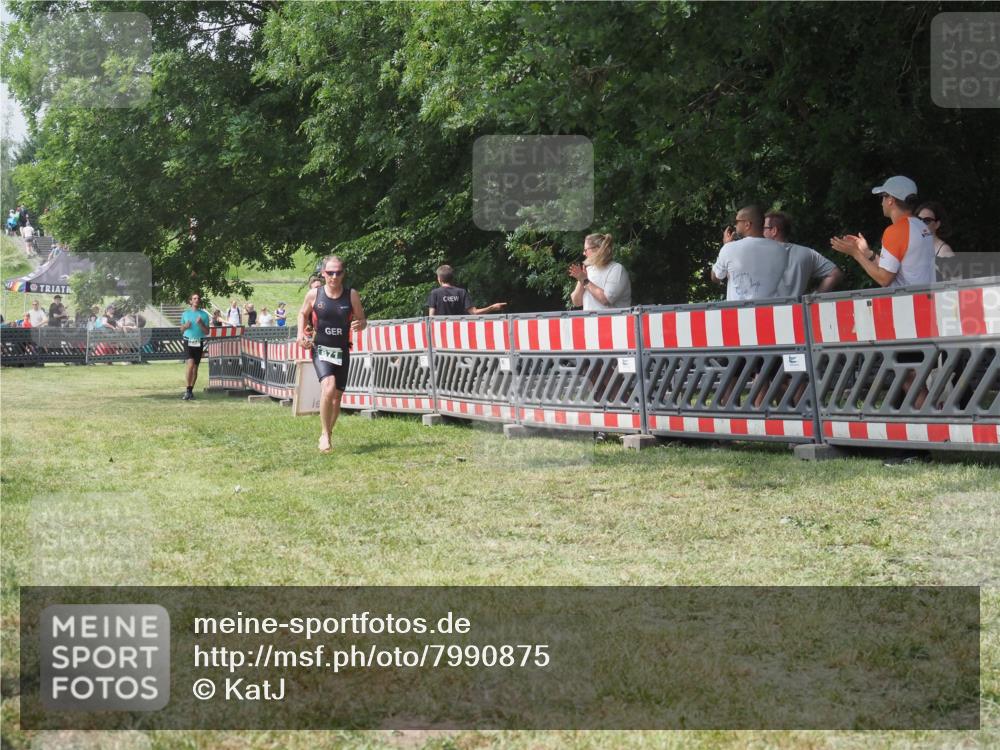 21.06.2025 - 27. Vierlanden-Triathlon KatJ http://msf.ph/oto/7990875 15.06.2025 12:30:40 Laufen  meine-sportfotos.de