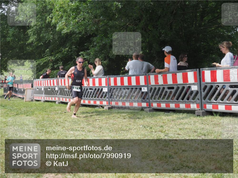 21.06.2025 - 27. Vierlanden-Triathlon KatJ http://msf.ph/oto/7990919 15.06.2025 12:30:42 Laufen  meine-sportfotos.de