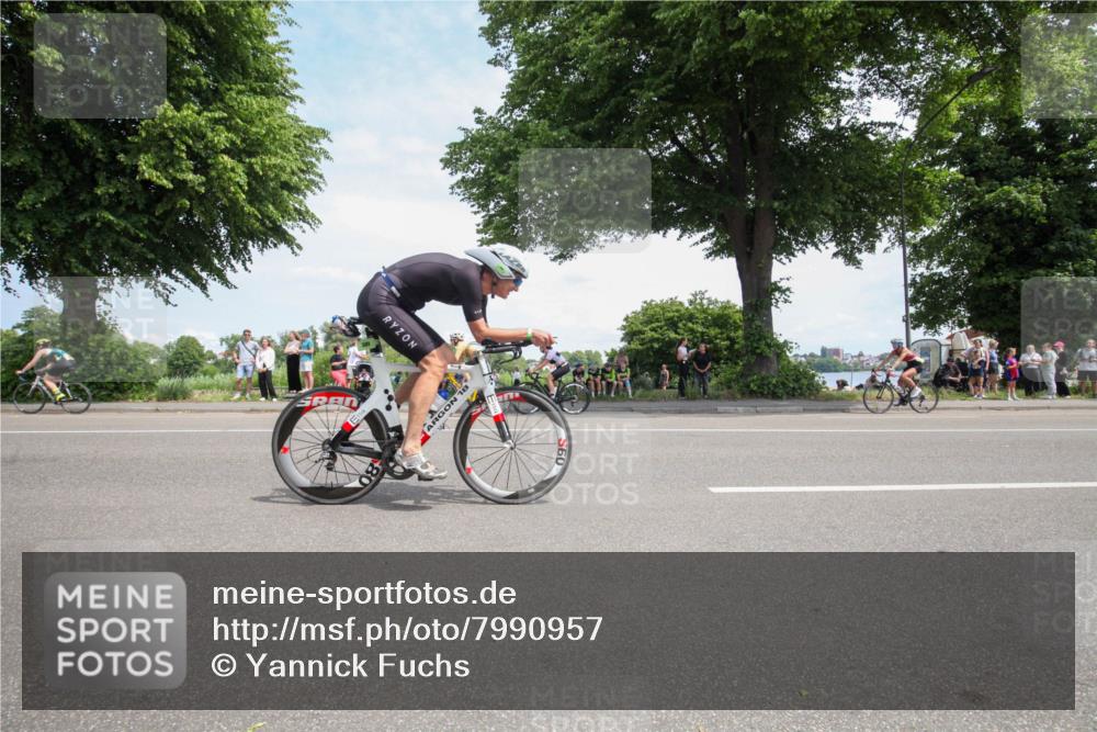 15.06.2025 - 7 Türme Triathlon Yannick Fuchs http://msf.ph/oto/7990957 15.06.2025 13:18:56 Radfahren 197, 389, 718, 725, 811, 820, 867, 1086, 1115 meine-sportfotos.de