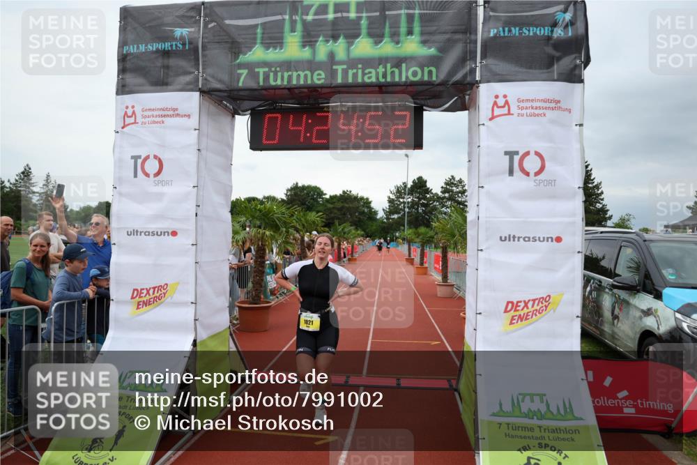 15.06.2025 - 7 Türme Triathlon Michael Strokosch http://msf.ph/oto/7991002 15.06.2025 14:24:51 Ziel 575, 764, 1021, 1046 meine-sportfotos.de