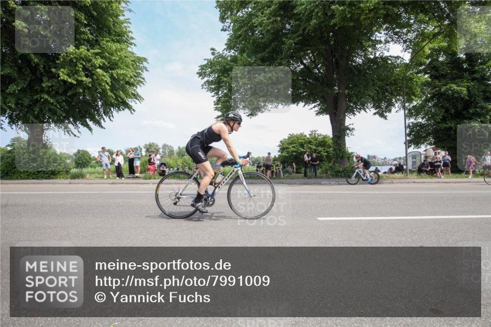 15.06.2025 - 7 Türme Triathlon Yannick Fuchs http://msf.ph/oto/7991009 15.06.2025 13:19:37 Radfahren 369, 484, 590, 965, 977, 1030, 1068, 1079 meine-sportfotos.de