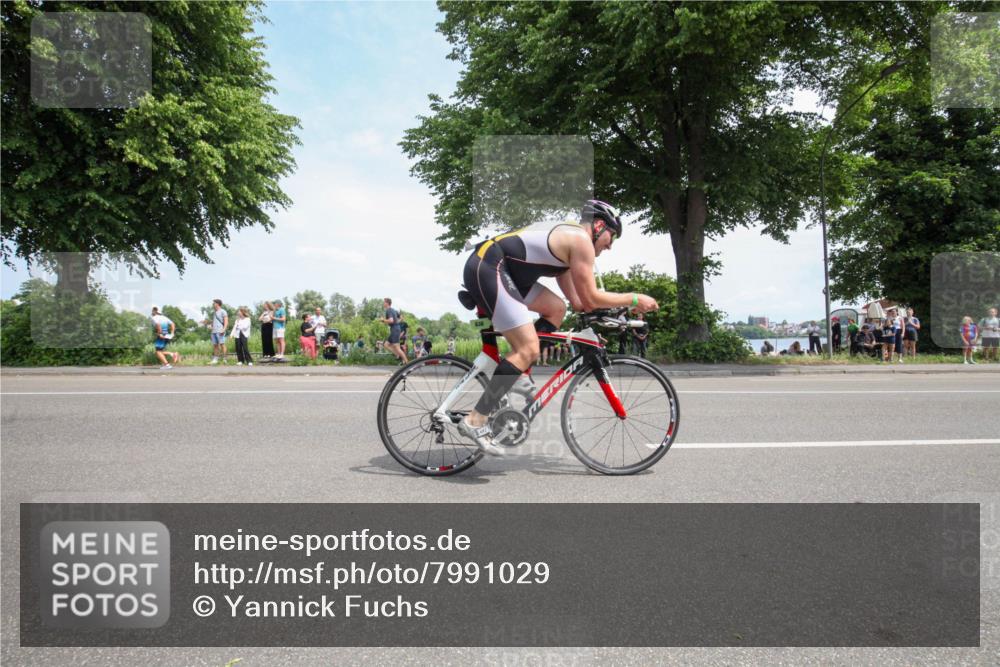 15.06.2025 - 7 Türme Triathlon Yannick Fuchs http://msf.ph/oto/7991029 15.06.2025 13:19:52 Radfahren 278, 497, 549, 628, 638, 656 meine-sportfotos.de