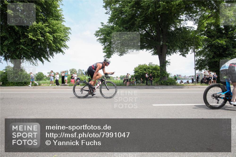 15.06.2025 - 7 Türme Triathlon Yannick Fuchs http://msf.ph/oto/7991047 15.06.2025 13:19:55 Radfahren 278, 497, 549, 588, 628, 656, 871 meine-sportfotos.de