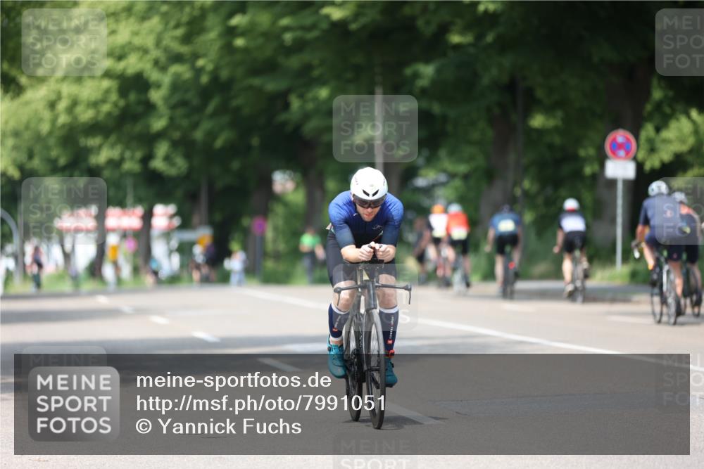15.06.2025 - 7 Türme Triathlon Yannick Fuchs http://msf.ph/oto/7991051 15.06.2025 13:04:19 Radfahren 271, 333, 421, 815, 875, 1059, 1063, 1088, 1097 meine-sportfotos.de