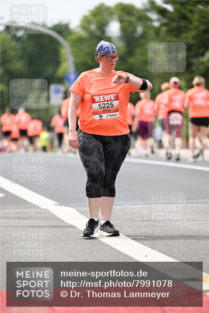 15.06.2025 - REWE Women's Run Dr. Thomas Lammeyer http://msf.ph/oto/7991078 15.06.2025 10:50:10 Laufen 5225 meine-sportfotos.de