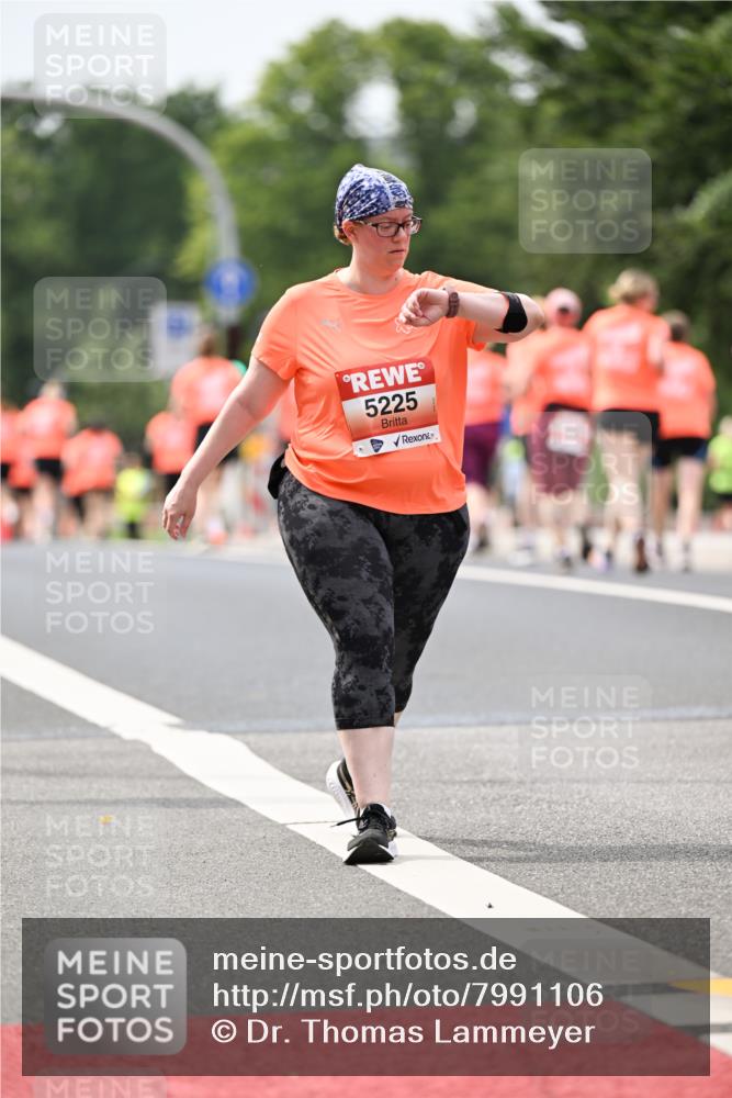 15.06.2025 - REWE Women's Run Dr. Thomas Lammeyer http://msf.ph/oto/7991106 15.06.2025 10:50:11 Laufen 5225 meine-sportfotos.de