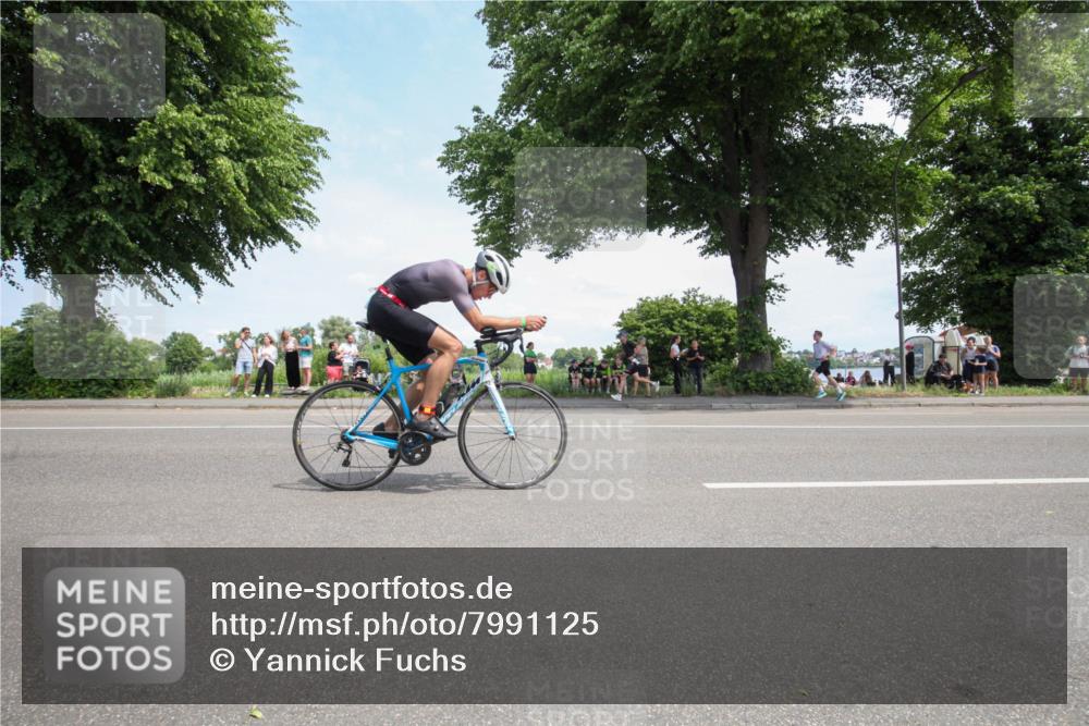 15.06.2025 - 7 Türme Triathlon Yannick Fuchs http://msf.ph/oto/7991125 15.06.2025 13:20:44 Radfahren 374, 444, 496, 610 meine-sportfotos.de